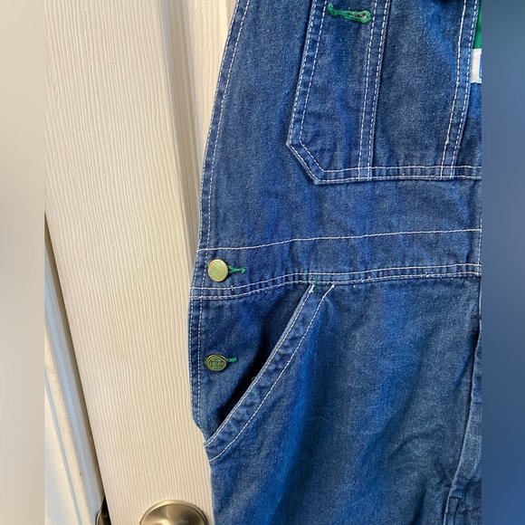 Liberty Bib Overall size 34 by 30 excellent condition no tear clean no stains - Picture 4 of 10